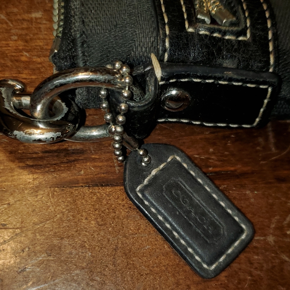 Coach - black - crossbody - Picture 13 of 14